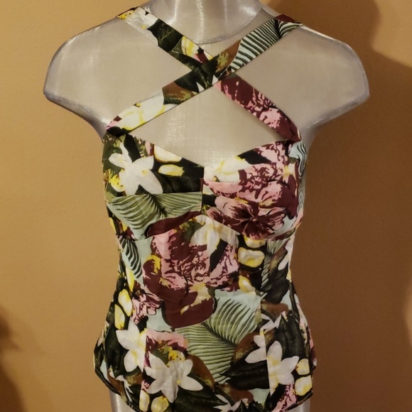 CAbi summer top - Picture 6 of 6